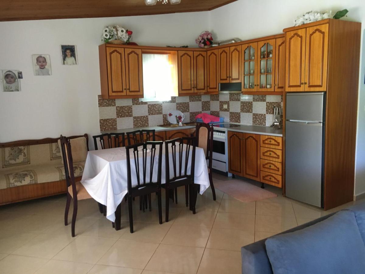 Guesthouse Nedin Ksamil Luaran gambar